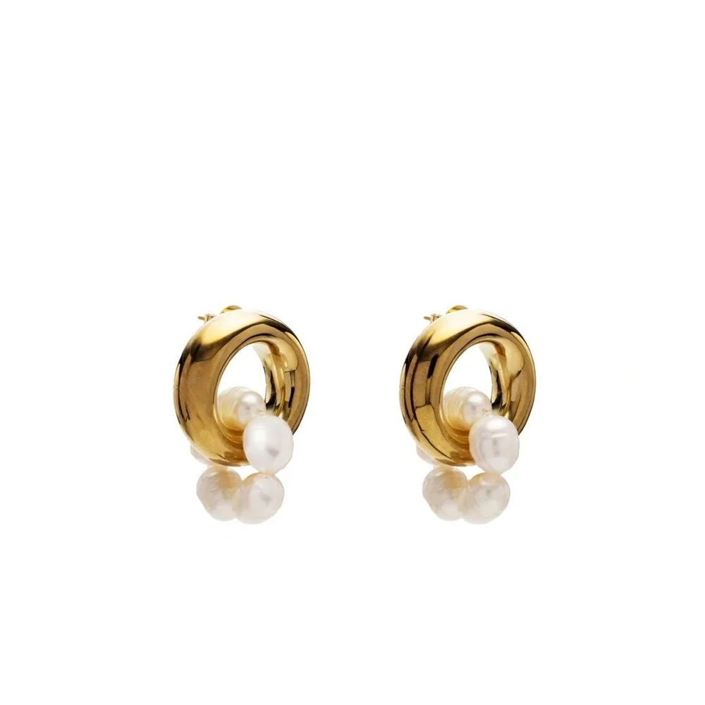 Mayamar Bold Gold and Pearl Earrings Women OS Gold Statement Studs MSRP $160‎